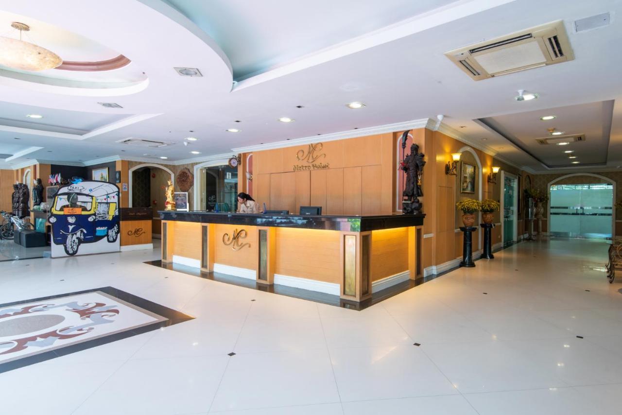 Metro Point Bangkok Hotell Eksteriør bilde